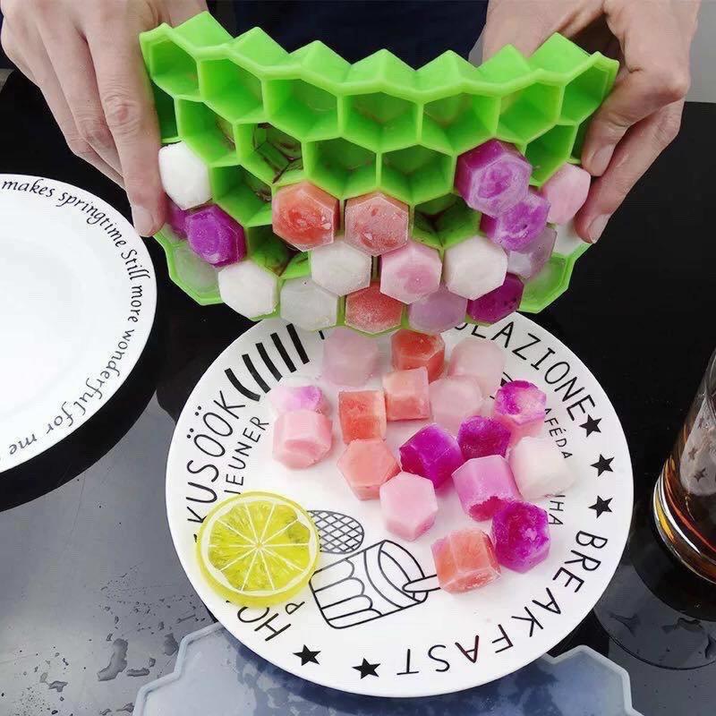 Product Introduction of Ice Cube Mold Food Grade Pressed Ice Tray Home Refrigerator Storage Box Frozen Ice Cube Ice Mold Silicone Storage Box With Cover Ice Cream Frozen Ice Cube Artifact 28