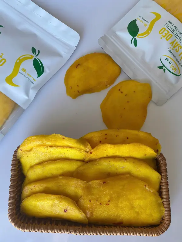 Combo 2 túi xoài 250gram xoài muối ớt vài nguyên vị LêVi Food (xài Cam Lâm ít xơ) 2
