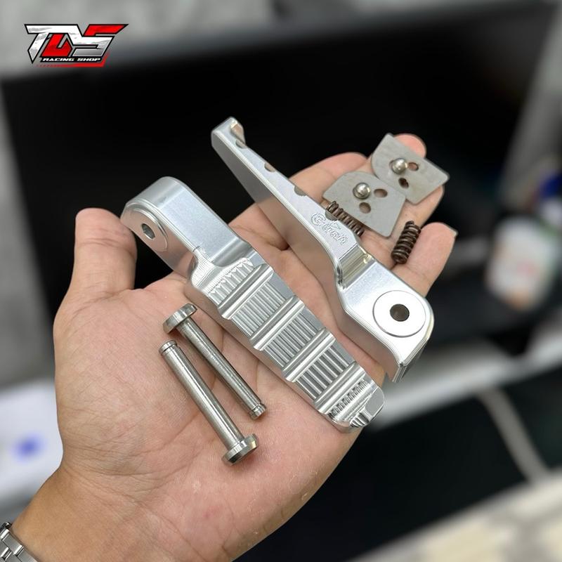 Gác chân nhôm Gcraft cnc cao cấp kèm chốt xỏ Inox 304 Wave Dream Future Phụ Tùng Phụ Kiện