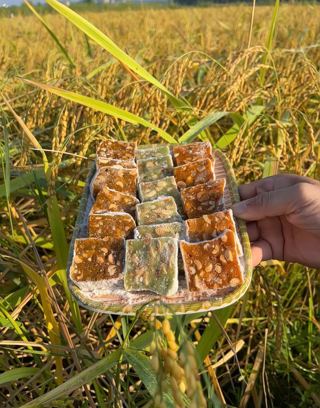 Combo Chè Lam Hải Hoà Truyền Thống 3 Vị Kẹo Mật, Nếp, Gấc 1,5kg - Food chè lam ngon bắc giang 1