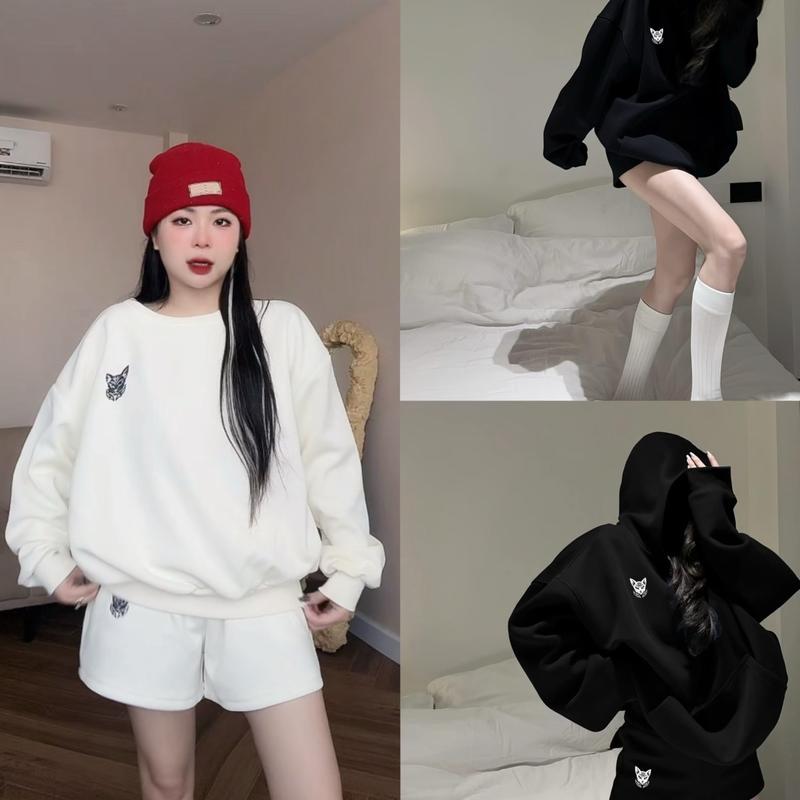 Set BỘ Nữ Áo HOODIE dài tay liền mũ có túi áo mix QUẦN SOOC thêu chất liệu nỉ 2 da MS89 Top Nữ Women