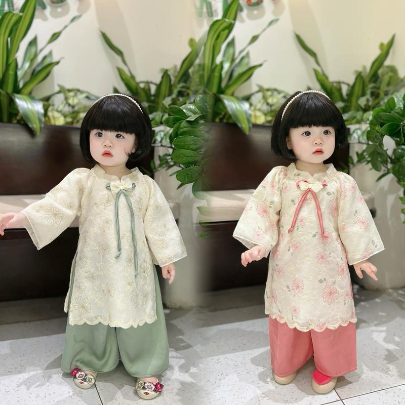  Áo Dài Thêu Hoa 2 Màu Hiện Đại Sang Trọng Quần Lụa Satin Cho Bé Gái Kèm Cài Ngọc 5-12kg 