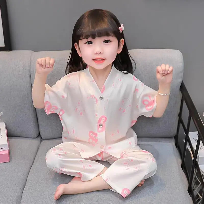 Bộ Đồ Ngủ Lụa Lạnh Cho Bé Gái, Hàng Mới Về, Bộ Quần Áo Mặc Nhà Cho Bé Gái, Chất Liệu Lụa Lạnh Hoạt Hình Dễ Thương, Mỏng Và Thoáng Khí, Thích Hợp Cho Mùa Hè 2024