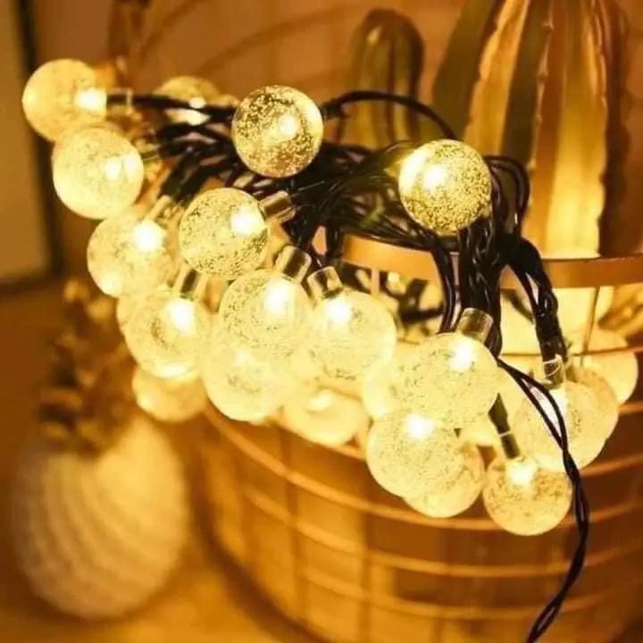 ￼Dây đèn Led hình bi trong suốt có bọt sử dụng Pin AA , dùng trang trí nhà cửa , tiệc tùng , decor chụp hình ,dã ngoại