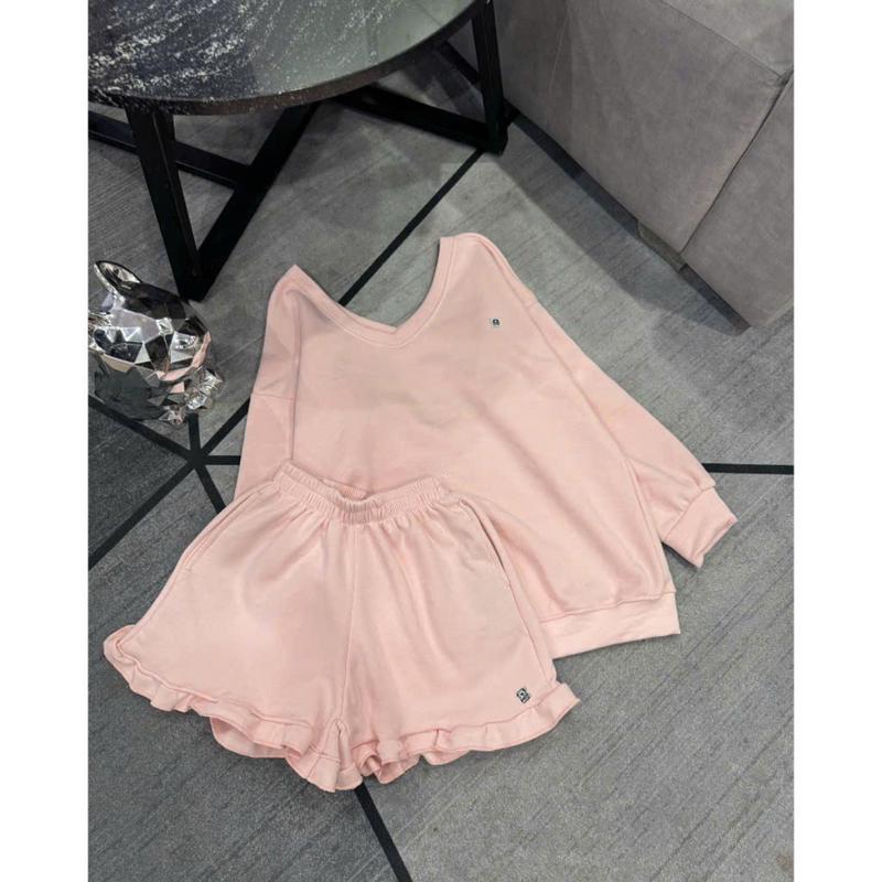 Sét Đồ Nữ  Thun Sweater Cổ V  Lót Bông Ấm Áp Tay Bồng Kèm Quần Short Đùi Phối Viền Ren Bèo - Top, Women Kem Bo Chun Xoè Jacket trễ set nỉ lệch vai set  áo