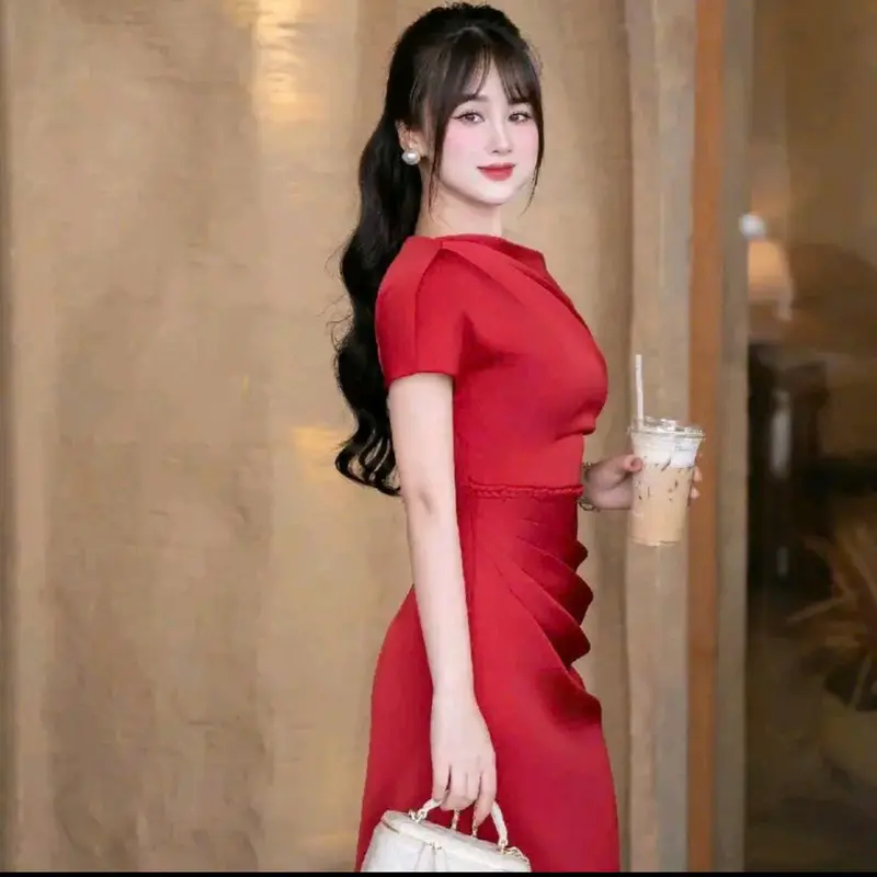 Váy dự tiệc MÀu Đỏ CAm Trẻ Trung vai trễ điểm nhấn dây sam eo - Chất liệu lụa Hàn mềm mịn - 4 Màu Nhiều Lựa Chọn - Size M-3XL 1