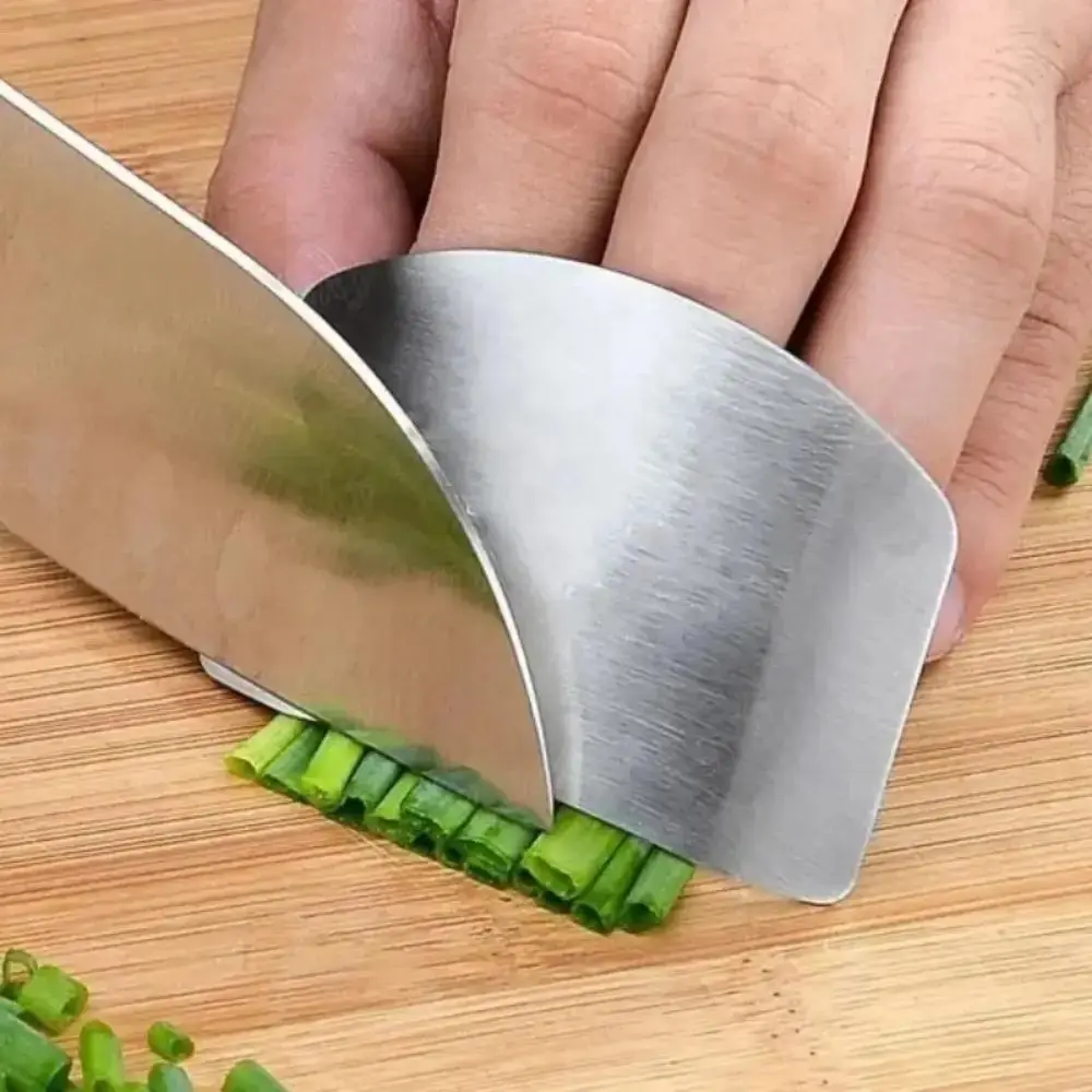 Stainless Steel Finger Protection Knife, 1 Count Multifunctional Vegetable Cutting Baffle, Gadgets for The Home, Household Kitchen Cooking Protection Gadgets