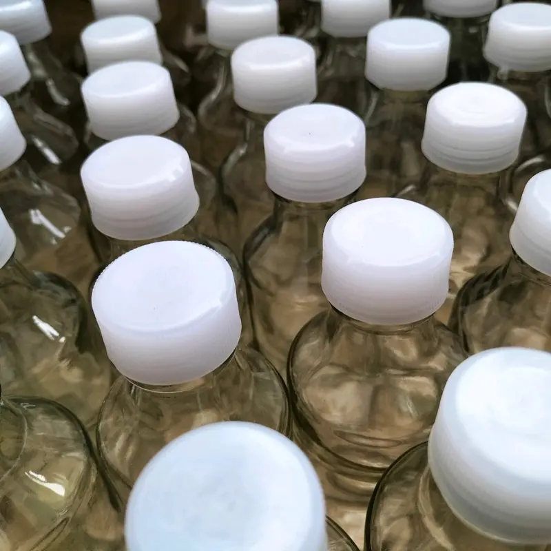 Tutup plastik ulir berwarna putih luar dan dalam 2