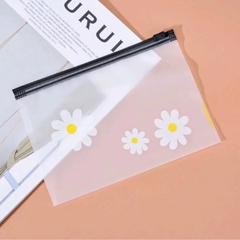 DAISY MASK POUCH | Dompet Masker Aksesoris Tempat Pensil Alat Tulis Penyimpanan Higienis Waterproof Ziplock