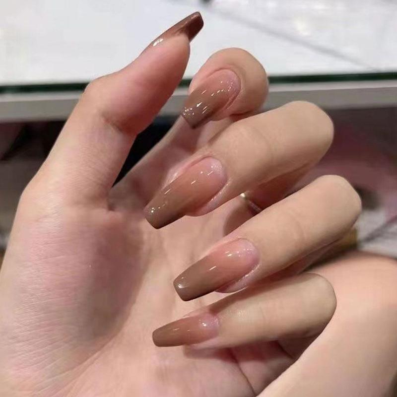 Product Introduction of 24Pcs Fake Nails Set Light Luxury Flashing False Nails French Wearable Nails Removable False Nails 22