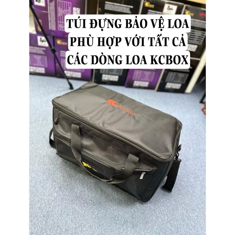 TÚI ĐỰNG LOA CAO CẤP- phù hợp với các dòng loa KCBOX 279, Kcbox s8plus,Kcbox s9plus và các dòng có cùng kích thước ,túi dày đẹp, chắc chắn, chống thấm tốt, dùng đựng loa và các phụ kiện Nghe Nhạc