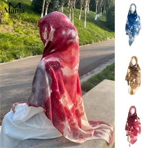 【Ready MY】Tudung Scarf Gold-Stamped Misty Rain Printed Shawl Fashion Selendang Muslimah Hijab 100% Cotton Breathable Tudung Muslim Women's Tie-Dye Headscarf
