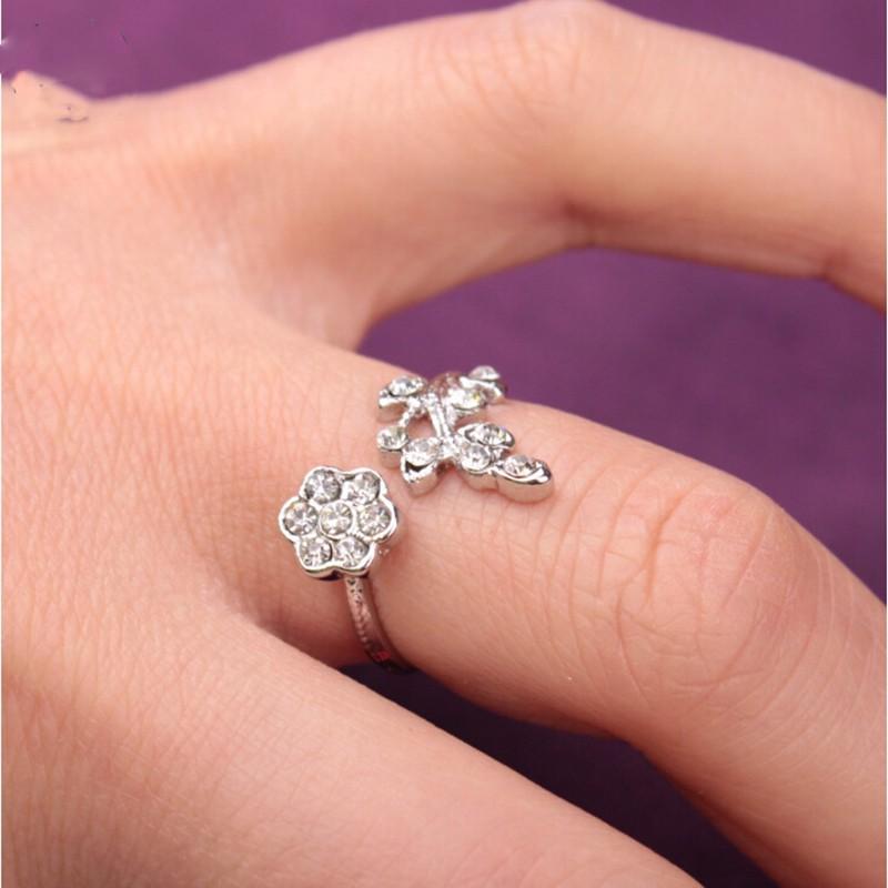 Cincin Ring Berlian Bunga Daun Korea Silver Anti Karat Perhiasan Fashion Gaya Korea Aksesoris Hadiah Wanita Cewek Cantik Elegan KIARA JEWELRY gold 6