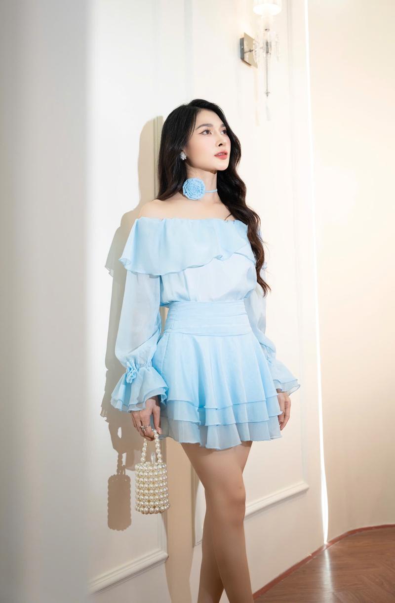 Product Introduction of Váy Dự Tiệc Trễ Vai Tay Đính Hoa Phối Chân Váy Xòe 3 Tầng Cira Boutique D0939 - Voan Tơ - Size S/M/L - Be/Xanh/Đen - Nữ - Dress, Women Tre váy  tiệc 47