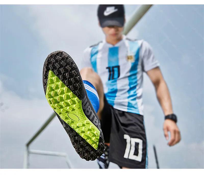 Product Introduction of 35-45 Futsal Shoes for Men Artificial Grass Soccer Shoes High Top Football Boots Kids Football Shoes Korean Style Cleats Shoes Specs Boys Outdoor Sports Shoes Big Size 48