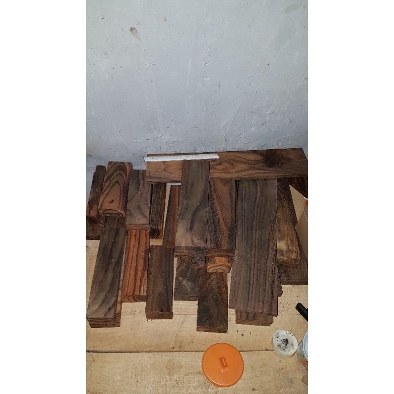 kayu sonokeling solid full galih  1x6x35 bisa custom size 3