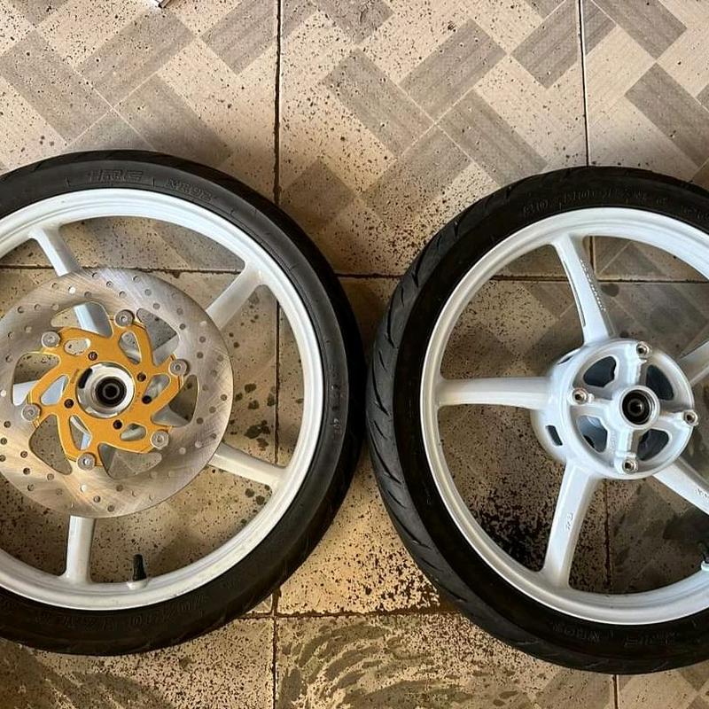 (Lẻ) bánh xe bánh mâm 5 cây trc ko vỏ k đĩa.winner v1 winner x winner v3. Phụ Tùng Phụ Kiện