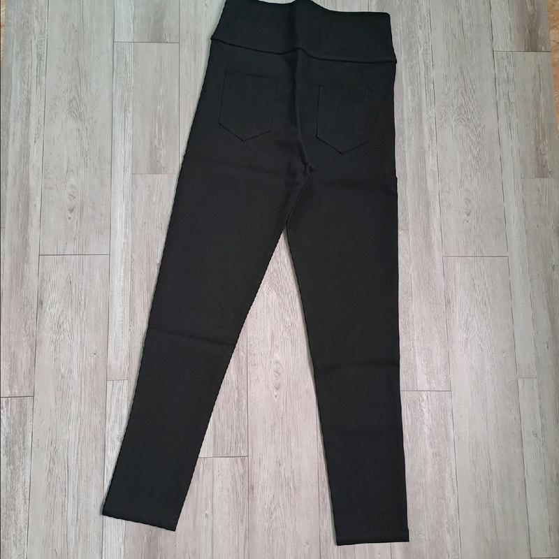 QUẦN LEGGING 4 TÚI CẠP CAO CHẤT UMI HÀN có size từ S - 3XL