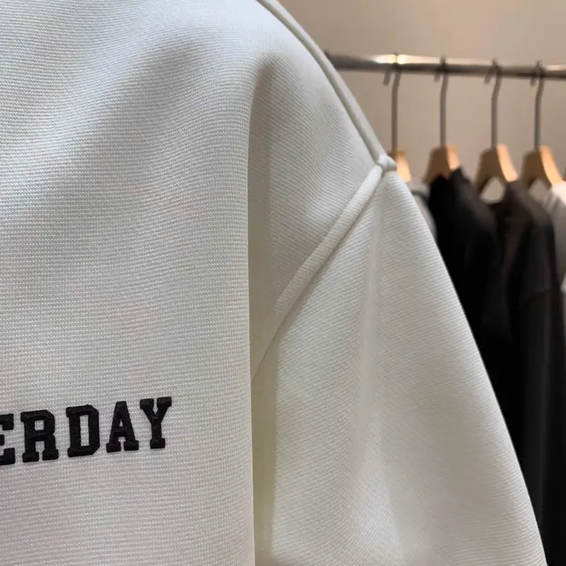 Áo khoác Nỉ hai lớp chất vải mịn thêu logo thoáng khí không xù Lông Áo Khoác Thu Đông Menswear Jacket 2