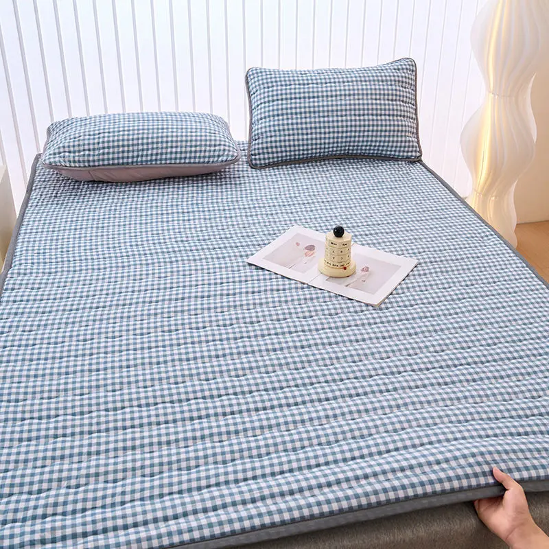 Four Seasons Mattress Pad Non-Slip Bed Sheet Tatami Protector Mattress Pad Washable Mattress Cover Warm Base Layer