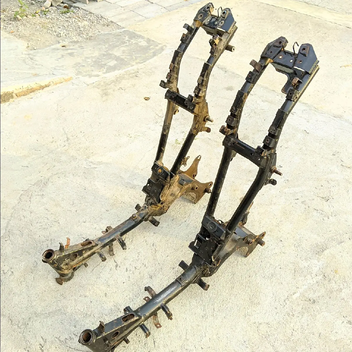 RANGKA FIZ R