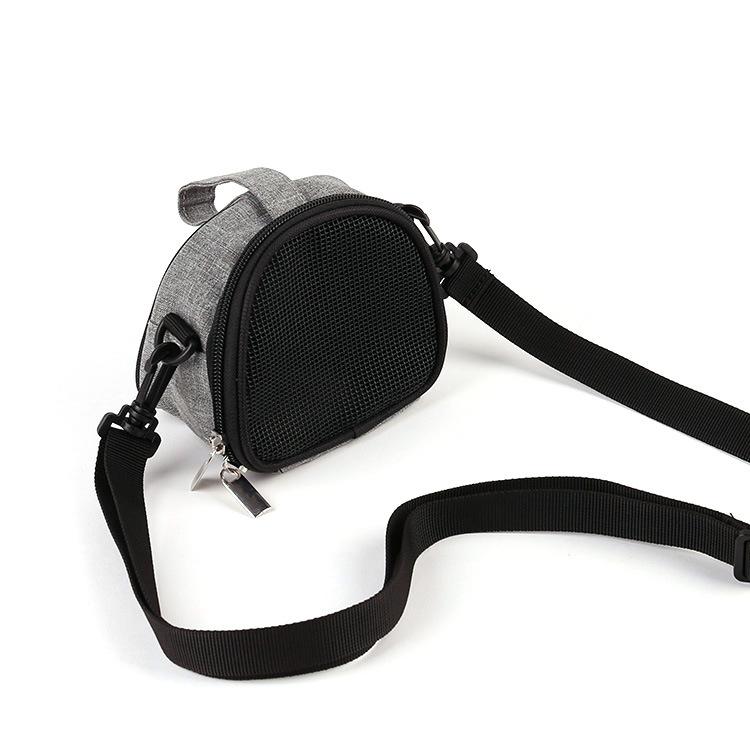 Product Introduction of Portable Small Pet Bag Hamster Honey Carriers Outgoing Bag Hedgehog One Shoulder Adjustable Breathable Carrying Bag mochilas 14