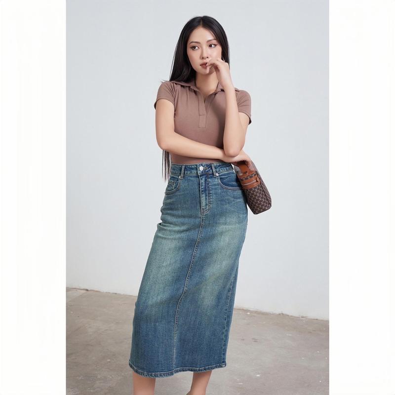 ÁO TĂM CỔ ĐỨC V MỞ THIẾT KẾ CO GIÃN CỘC TAY Nữ Women Top Tay Zaplang che bắp tay, dáng hack eo  Voi Voan Kem 1