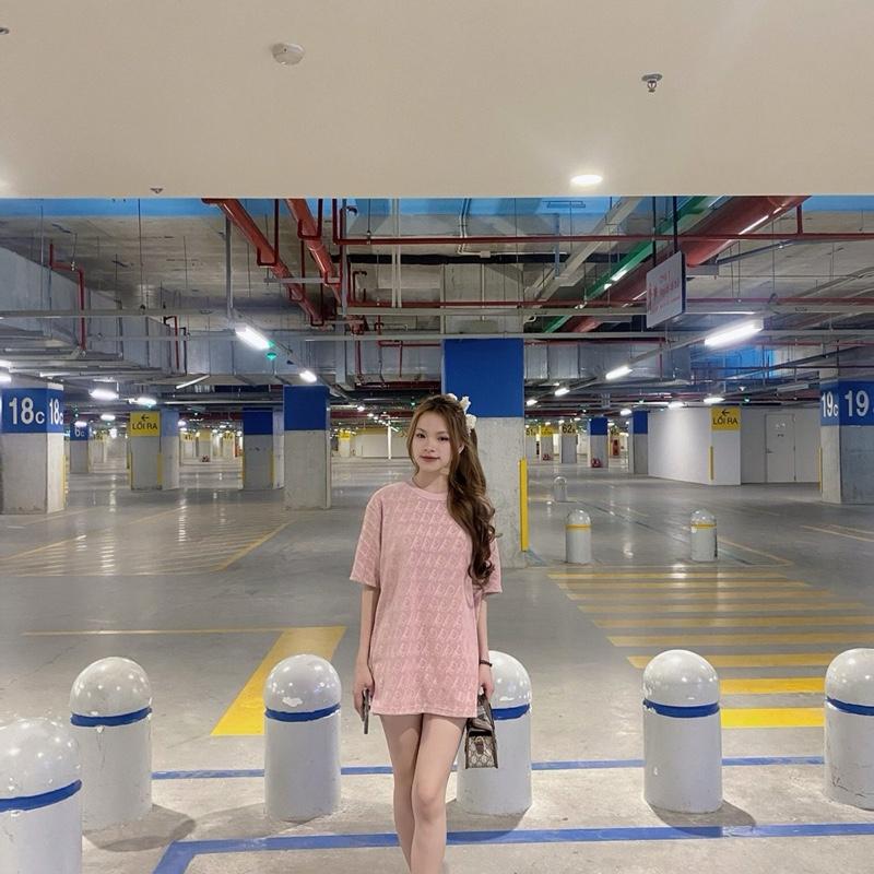 Áo phông Loovee nhung , chất liệu cotton 2c mềm mại 3