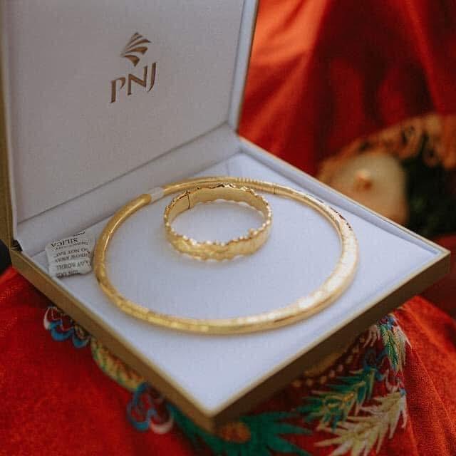 Hộp PNJ kiềng cưới Chính Hãng New ( không kèm trang sức) 6