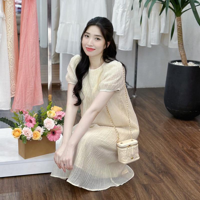 Đầm bầu Vera voan tơ tay phồng phối ren tiểu thư nhẹ nhàng 1