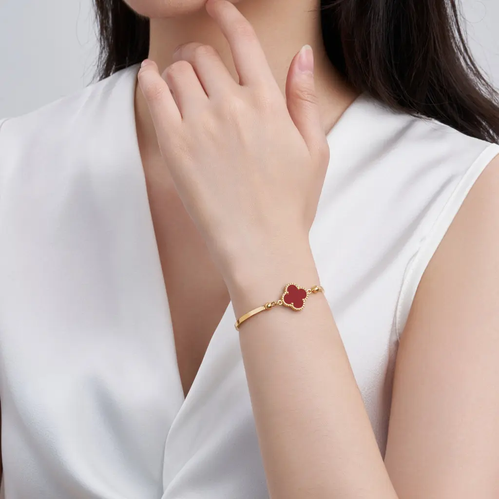Gelang Tangan Semanggi Empat Daun, Bahan Keluli Tahan Karat dan Keluli Titanium, Warna Tidak Luntur, Ketibaan Baru Bracelets