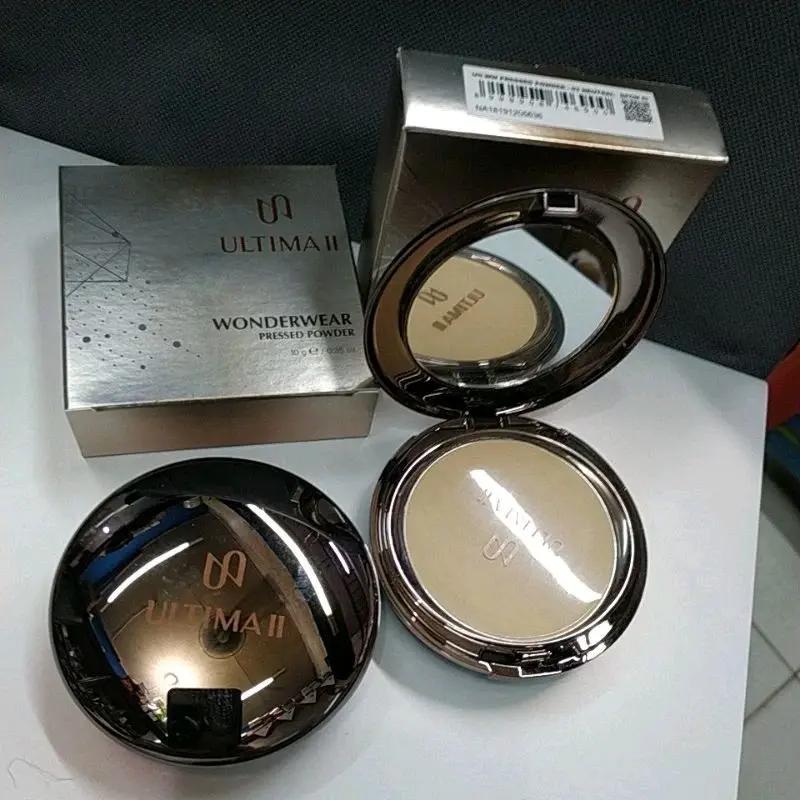 ULTIMA II WONDERWEAR PRESSED POWDER Compact 1