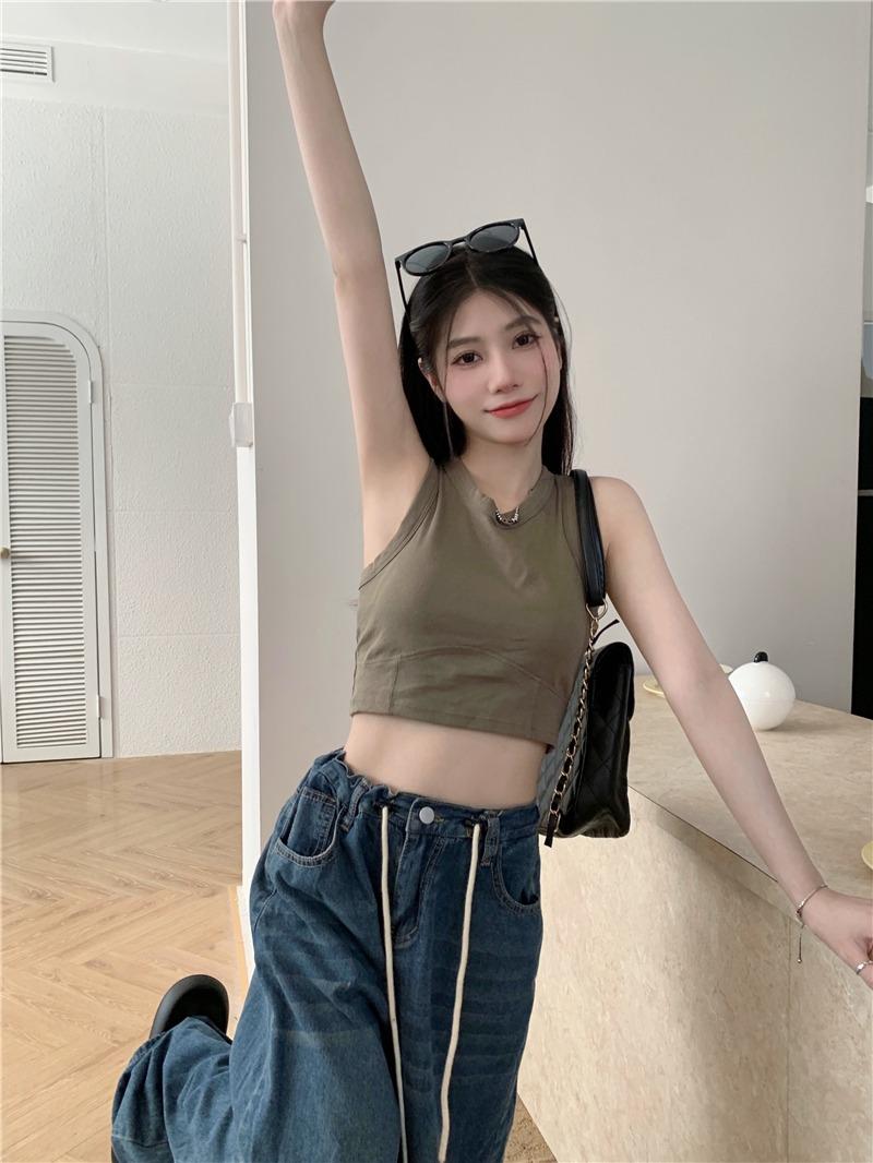 Product Introduction of Áo Ba lỗ Nữ Áo Croptop Cotton Mềm Mịn Kèm Mút Đệm Ngực Dáng Ngắn Siêu Hot Hàng QC Loại 1 Màu Đen, 5 Màu Kem Đệm Lót Women Thun áo croptop cóáotrong 15
