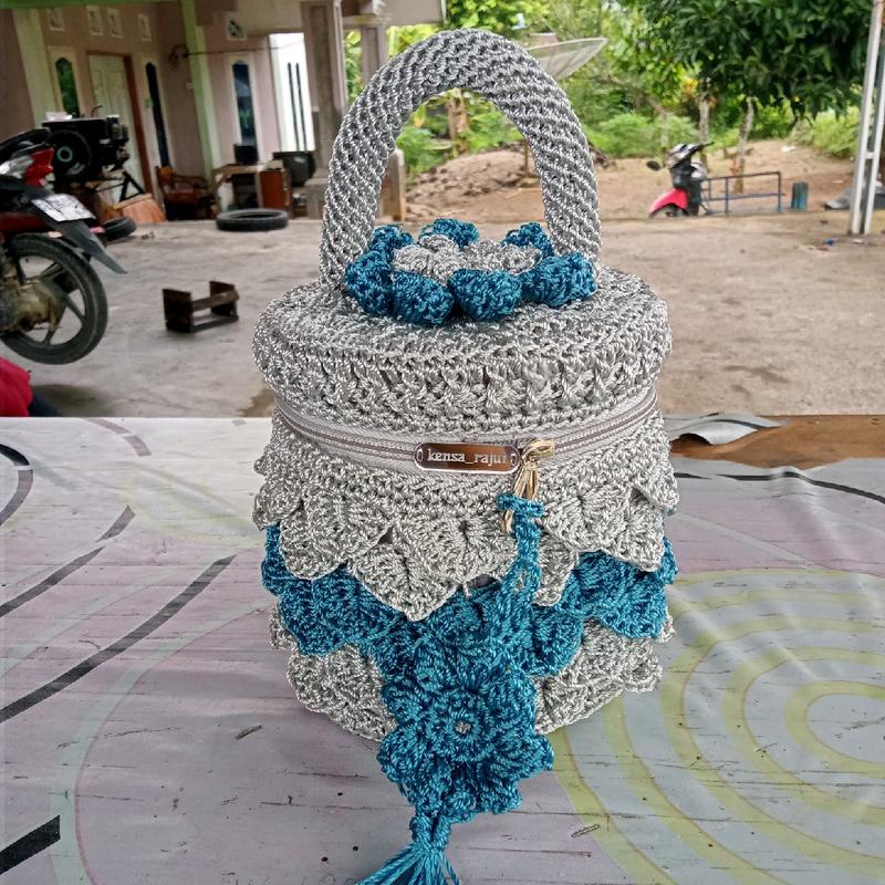 tenong rajut motif crocodile 1