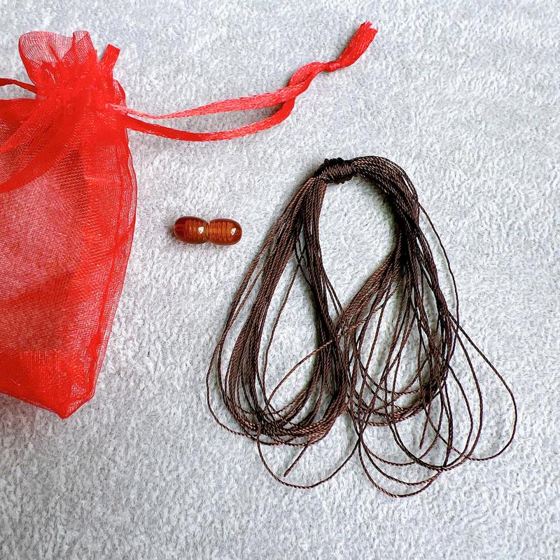 Khóa xoáy và dây dù tơ xuyên vòng hổ phách cho bé và và vòng handmade