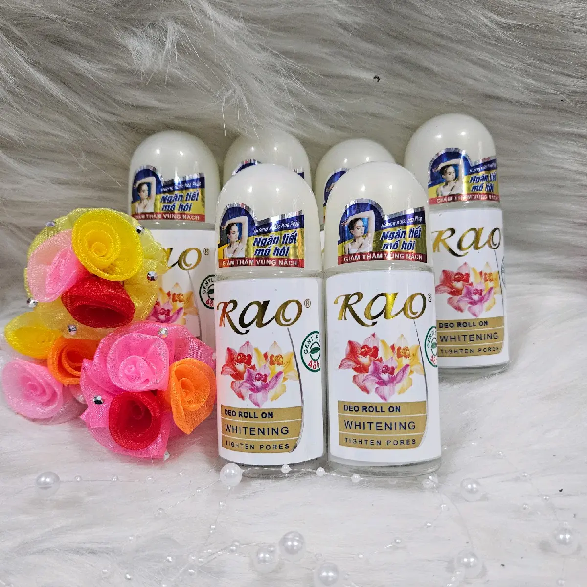 COMBO 12 chai  lăn  rao khử  mùi nữ  hương thơm dể triệu trắng da  50ml