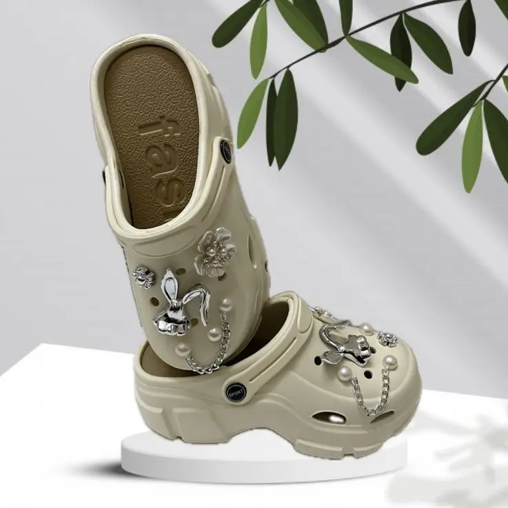 Dép sục nữ cross đế cao 7cm , sục nữ đế cao 7 phân, tặng kèm charm sticker ngẫu nhiên 8