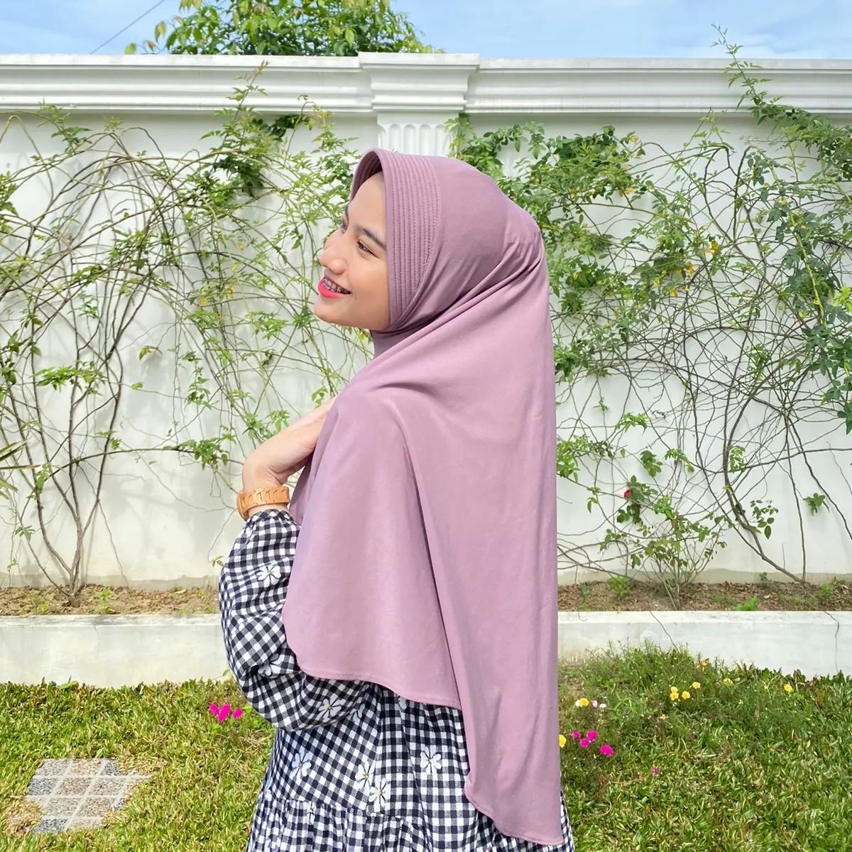 Bergo Hamidah Size L bahan Jersey - Jilbab Instan Muslim Standar - Kerudung Panjang Muslim Nyaman