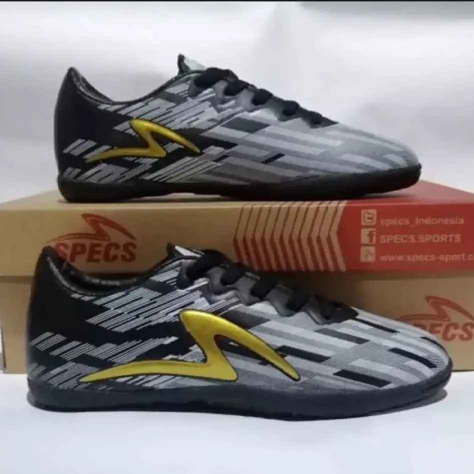 Sepatu futsal black army terlaris