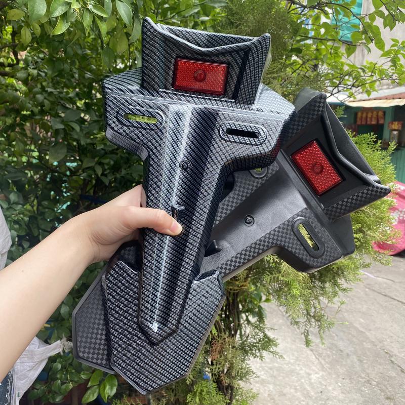 Hình thật,video thật Dè ngắn dè chuồn chuồn cho xe Exciter 155 Ex 155 kiểu đen và Carbon