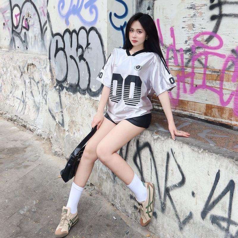 Áo New Jersey Thể Thao Ngắn Tay ZNATION Form Rộng Unisex Nam Nữ Cổ Chữ V Hình In Lụa 3