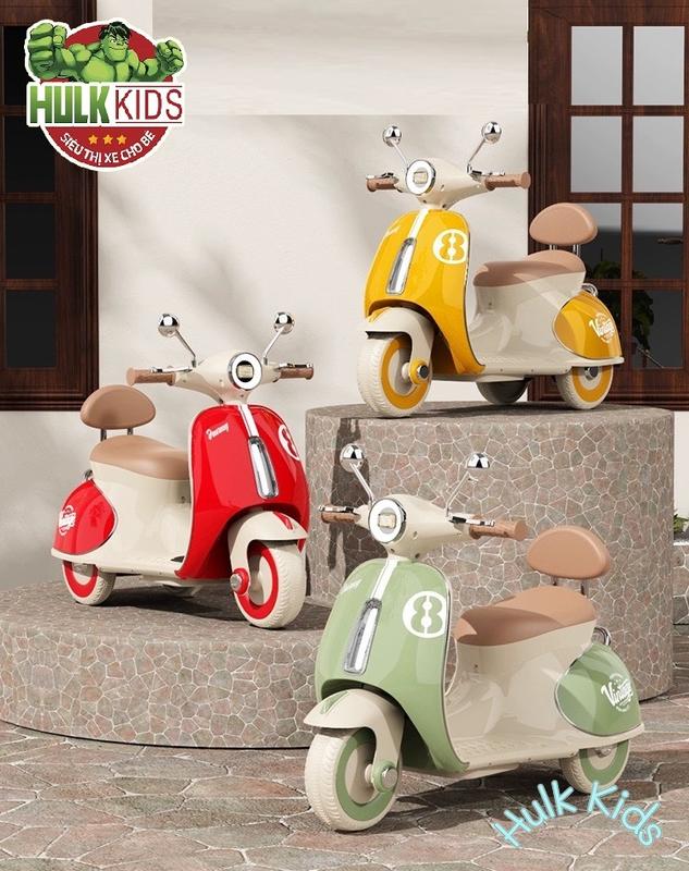 [MỚI] Xe vespa, xe điện cho bé mã 618 mẫu mới năm 2024 cho bé yêu đủ màu, kèm sạc _Hulk.Kids
