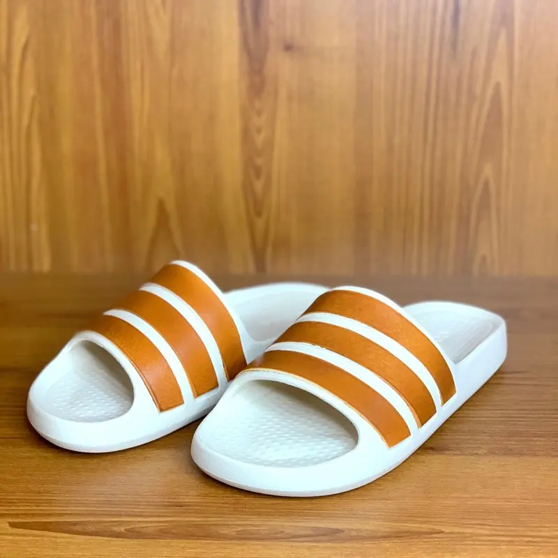 Dép đúc 3 sọc phối màu bền đẹp 1