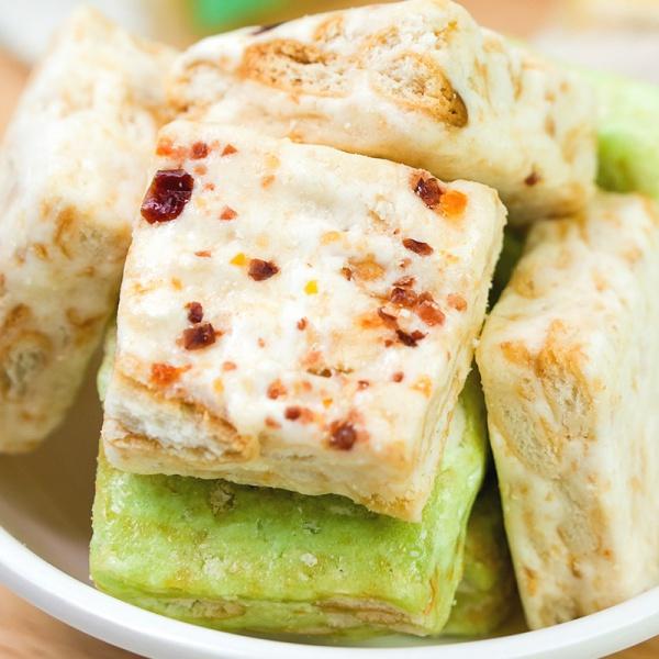 Snowflake Flaky Pastry Vine Casual Snack Breakfast Meal Replacement Pastry Snacks 0