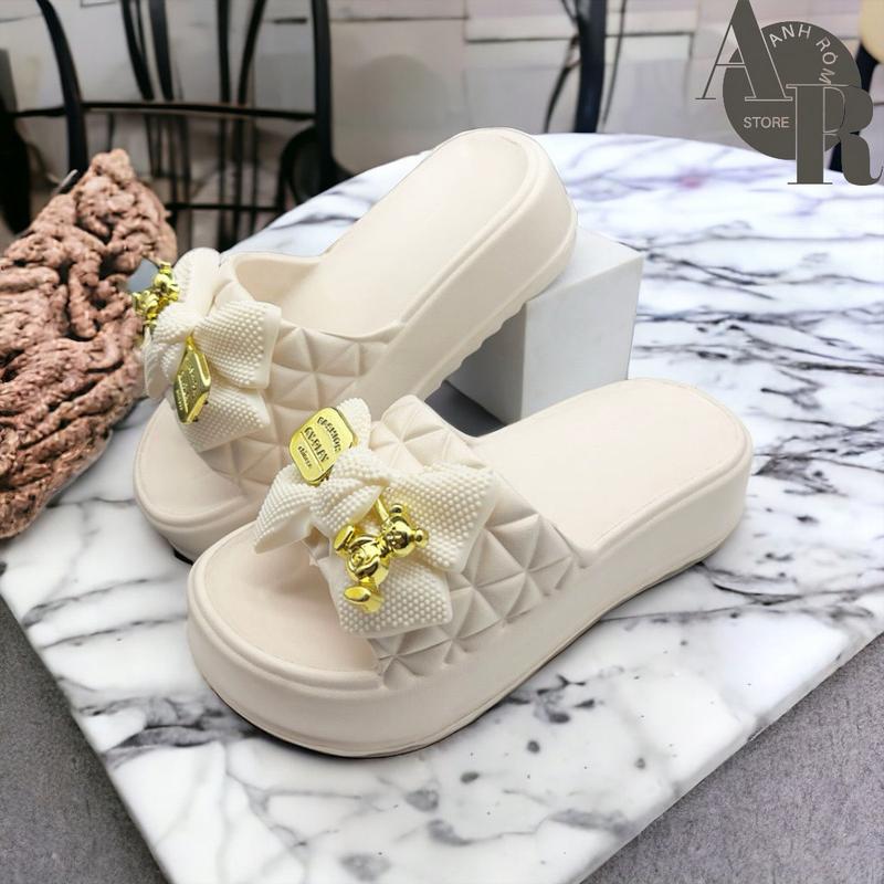 Dép nữ quai ngang đính nơ Gấu dễ thương đế đúc nguyên khối đi êm mềm chống trơn trược Form bé nâng 1 size 2