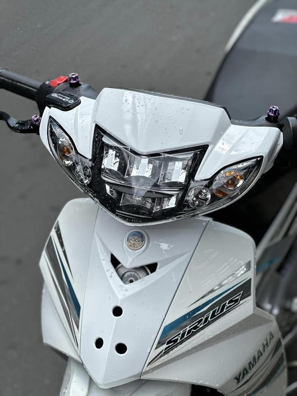 CHOÁ ĐÈN 2 TẦNG KIỂU ZINPAT RẺ kèm chân h4-cặp bóng demi dùng cho xe si 50-110 GẮN ỐP SIHELLO Kem Led