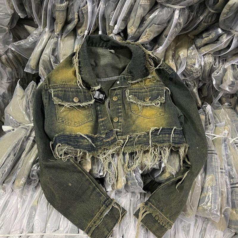 ÁO KHOÁC JEAN FROM NGẮN TUA CHỈ mới.MTM CHO NỮ