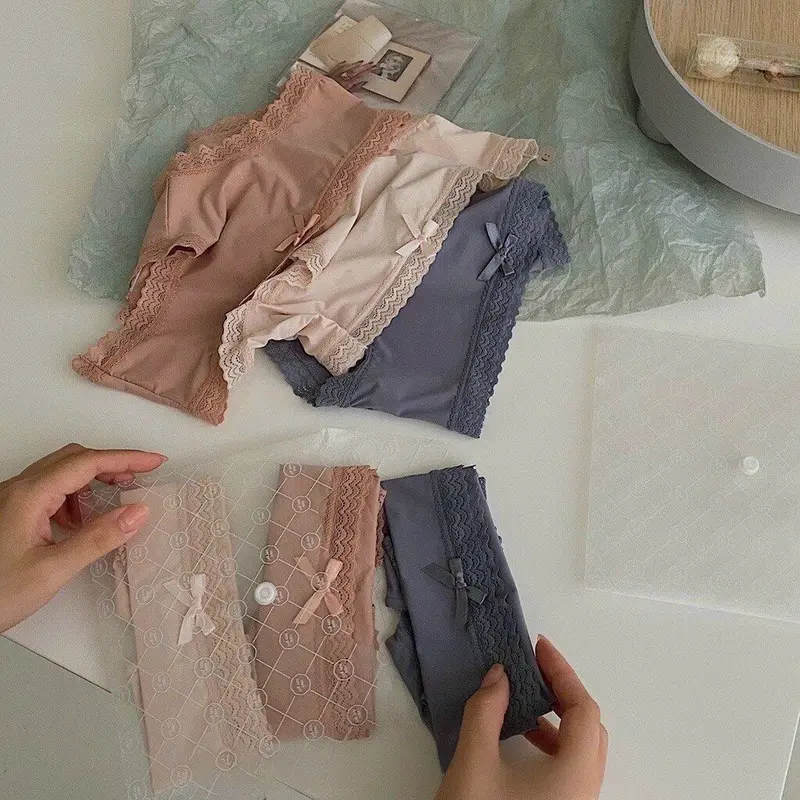 ￼Set Túi Ví 3 Quần Lót Nữ - Quần Lót Chất Đúc Su Phối Nơ Viền Ren Mát Lạnh 3