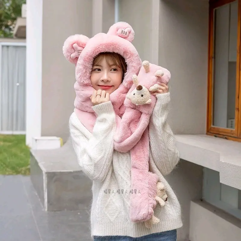 Mũ lông có hai con gấu  0112