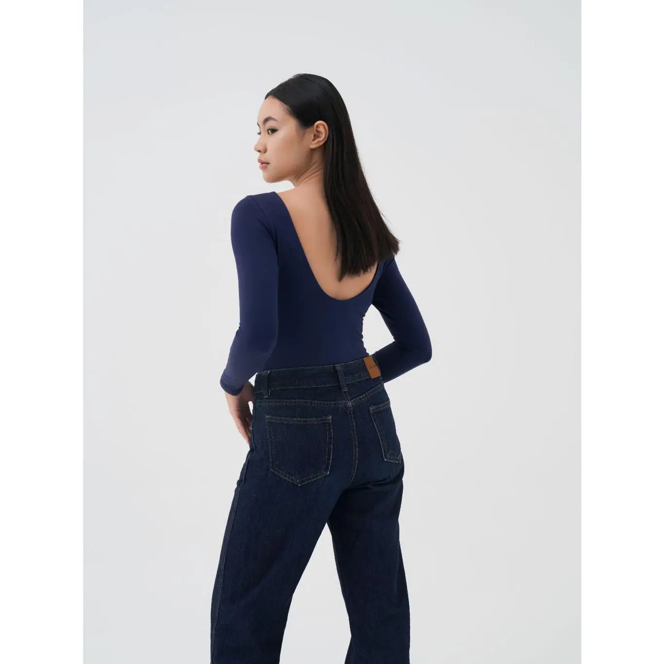 GOENA Tisha Backless Long Sleeve Bodysuit Top